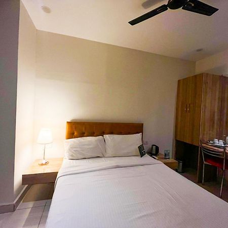 היידראבד Hotel Hibiscus Tree- Bachupally מראה חיצוני תמונה