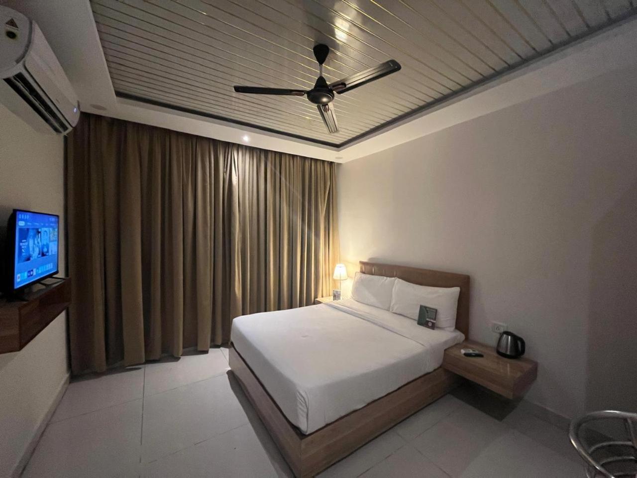 היידראבד Hotel Hibiscus Tree- Bachupally מראה חיצוני תמונה